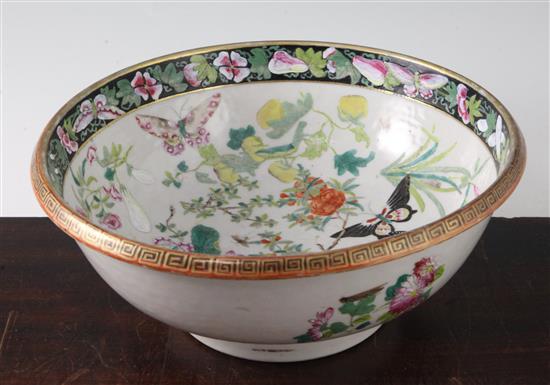 A Chinese famille rose basin, mid 19th century, diameter 29.5cm, short hairline crack to rim